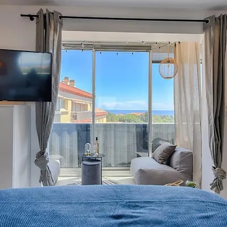 Sea View & Spa Suite: 3Min Beach Fréjus Esterno foto